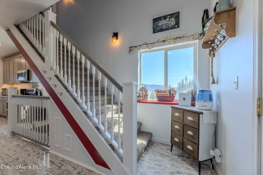 14601 Highway 5 St. Maries ID 83861