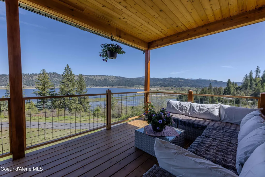 14601 Highway 5 St. Maries ID 83861
