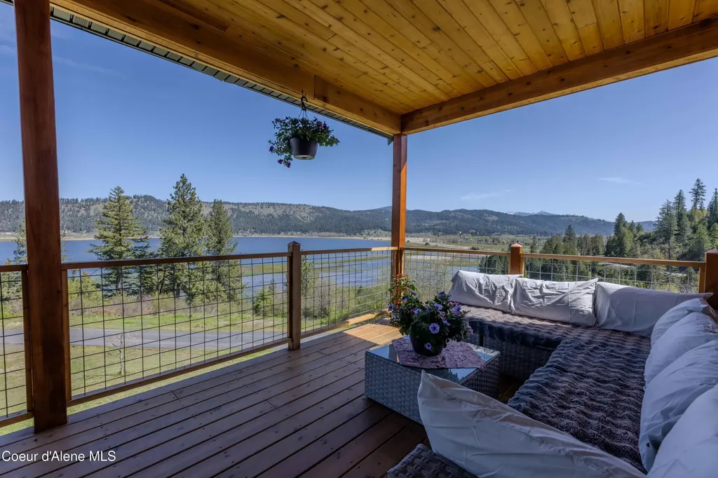 14601 Highway 5 St. Maries ID 83861