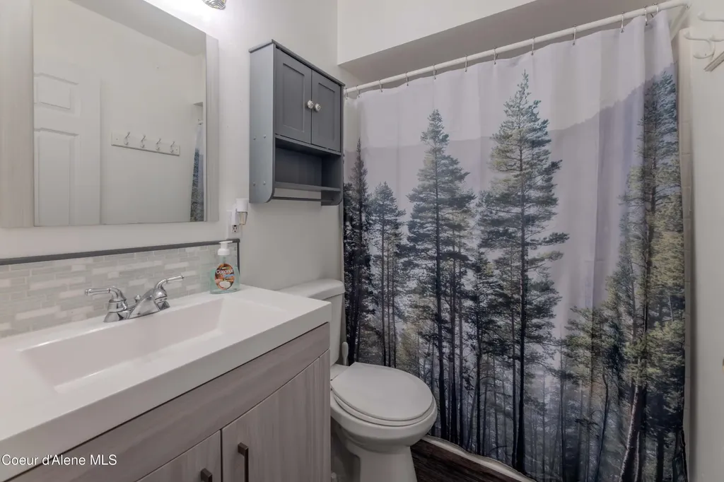 14601 Highway 5 St. Maries ID 83861