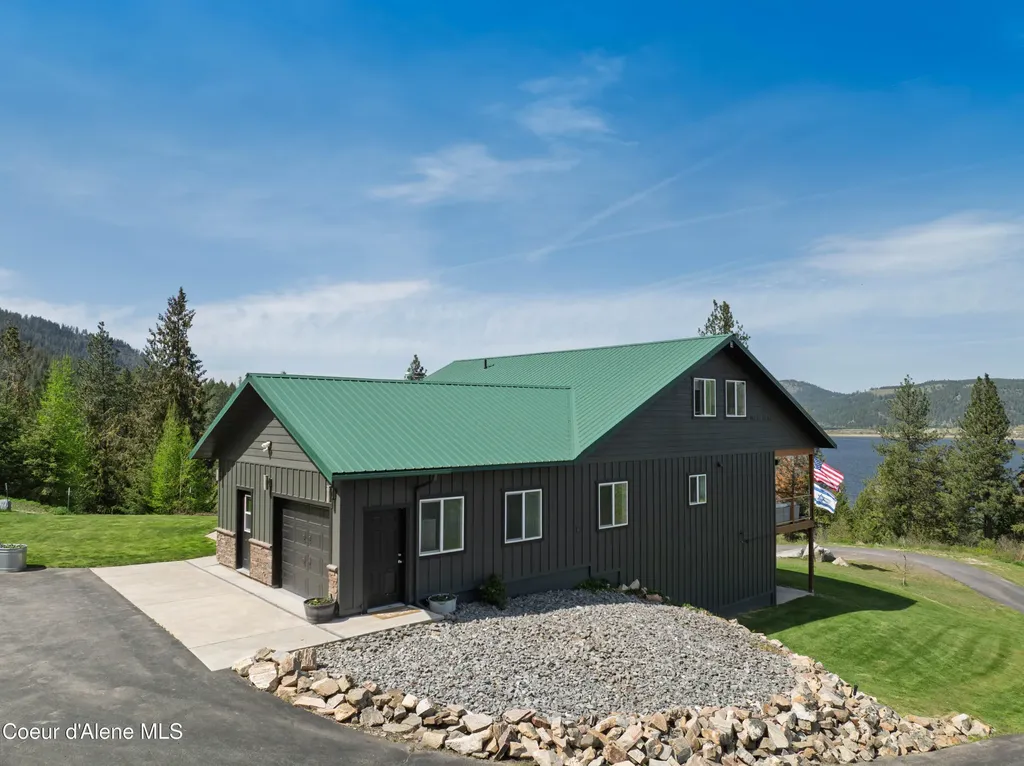 14601 Highway 5 St. Maries ID 83861
