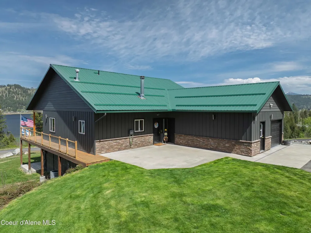 14601 Highway 5 St. Maries ID 83861