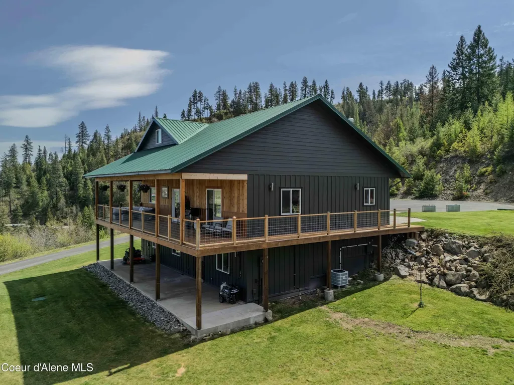 14601 Highway 5 St. Maries ID 83861