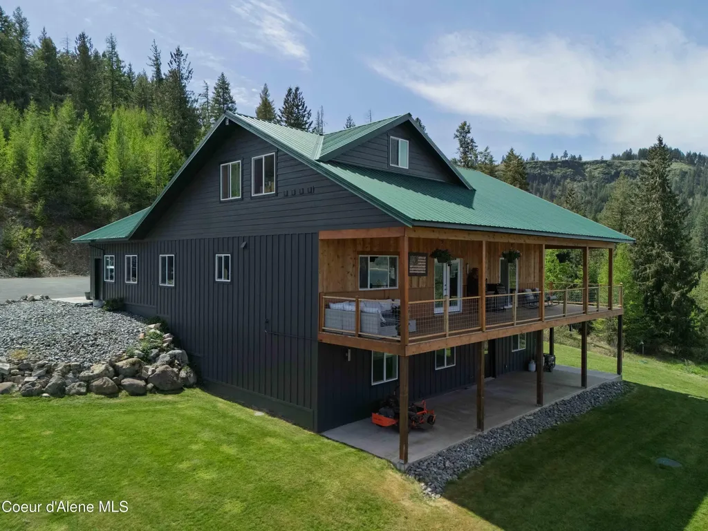 14601 Highway 5 St. Maries ID 83861