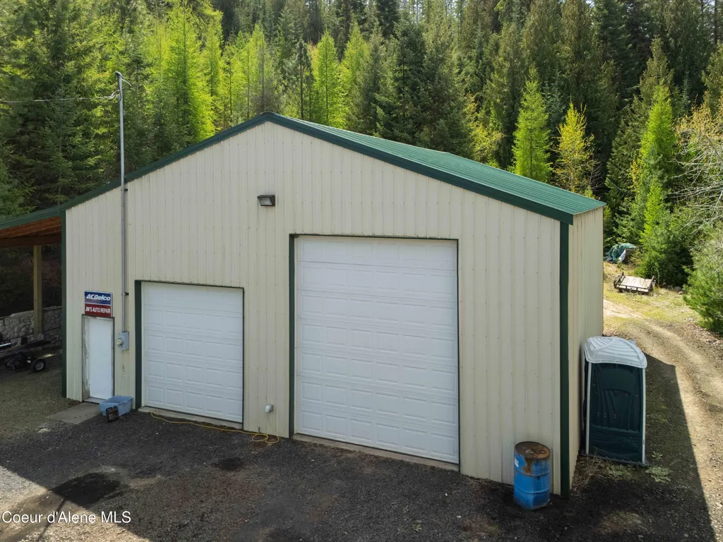 14601 Highway 5 St. Maries ID 83861