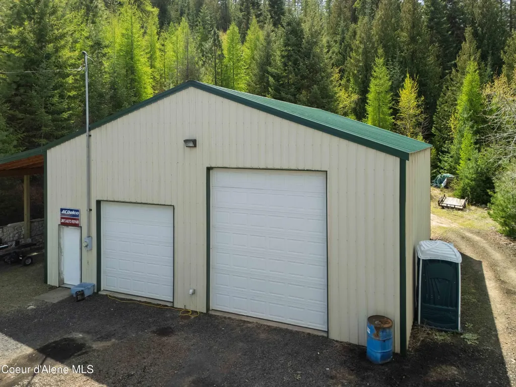 14601 Highway 5 St. Maries ID 83861