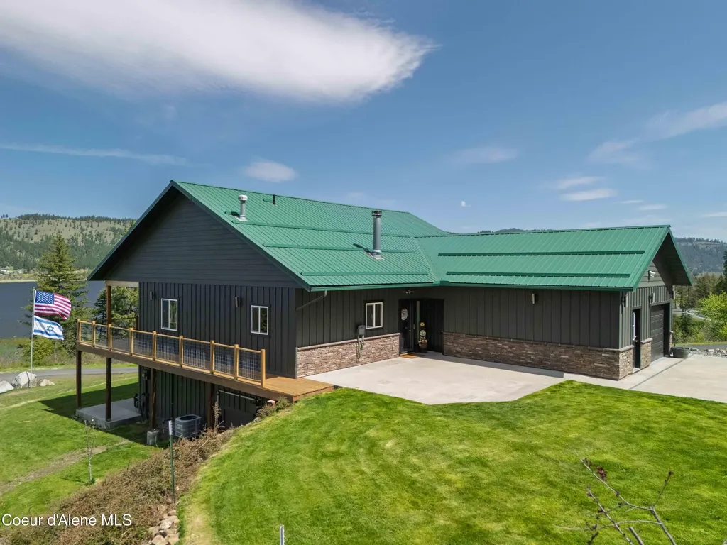 14601 Highway 5 St. Maries ID 83861