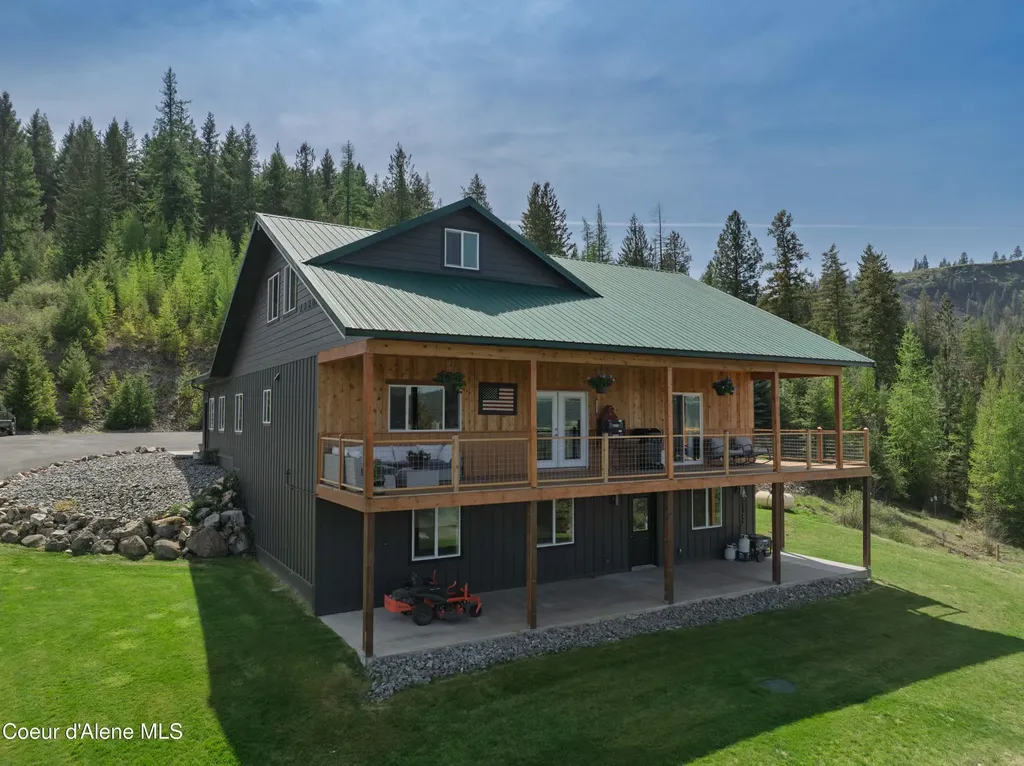 14601 Highway 5 St. Maries ID 83861