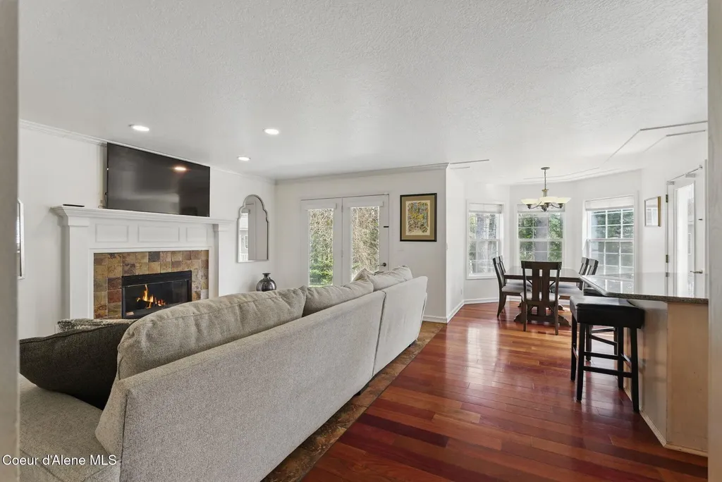 2123 Browning Way Sandpoint ID 83864