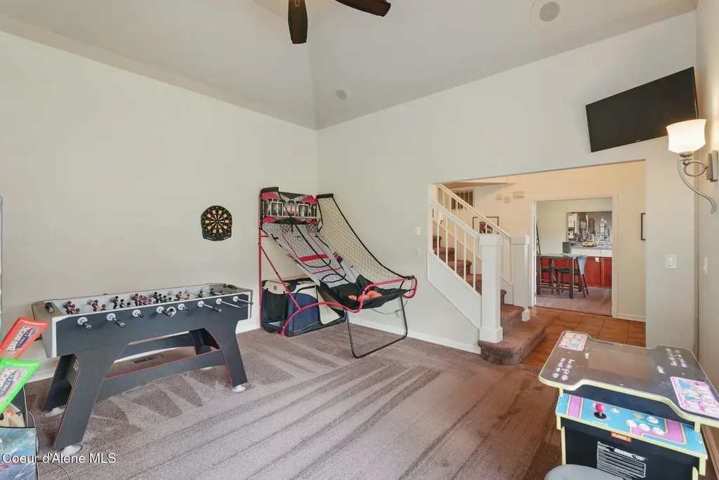 2123 Browning Way Sandpoint ID 83864