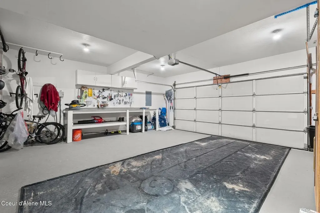 2123 Browning Way Sandpoint ID 83864