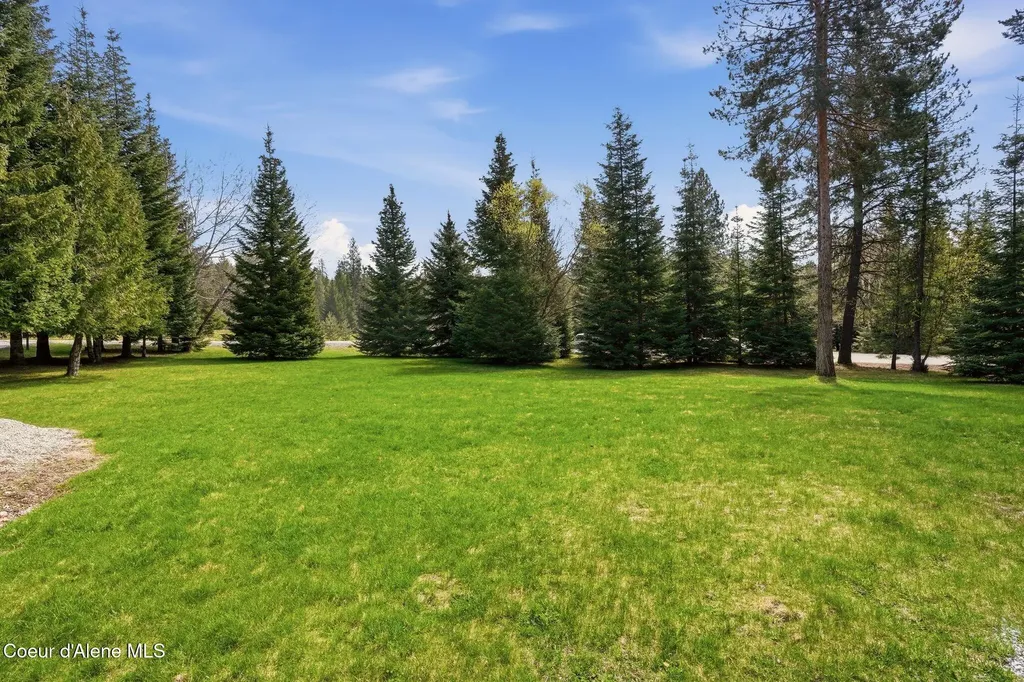 274 Johnny Long Road Sandpoint ID 83864