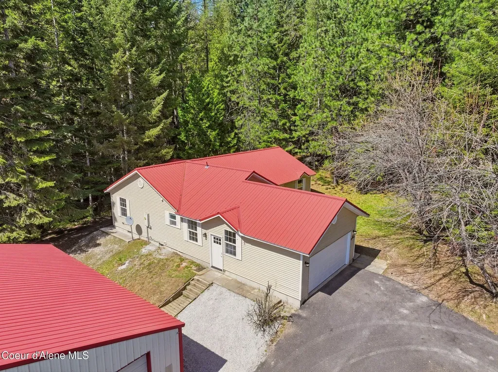 274 Johnny Long Road Sandpoint ID 83864