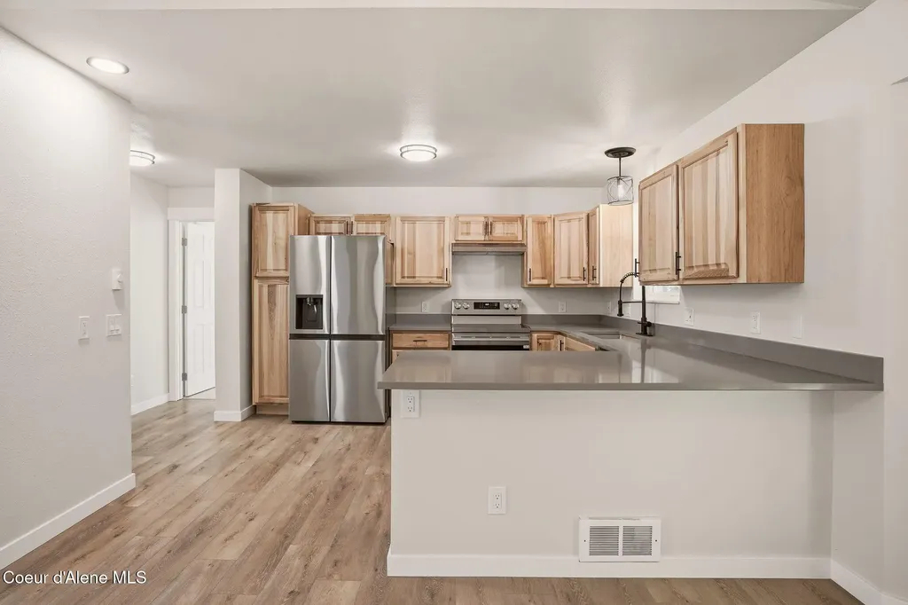 274 Johnny Long Road Sandpoint ID 83864