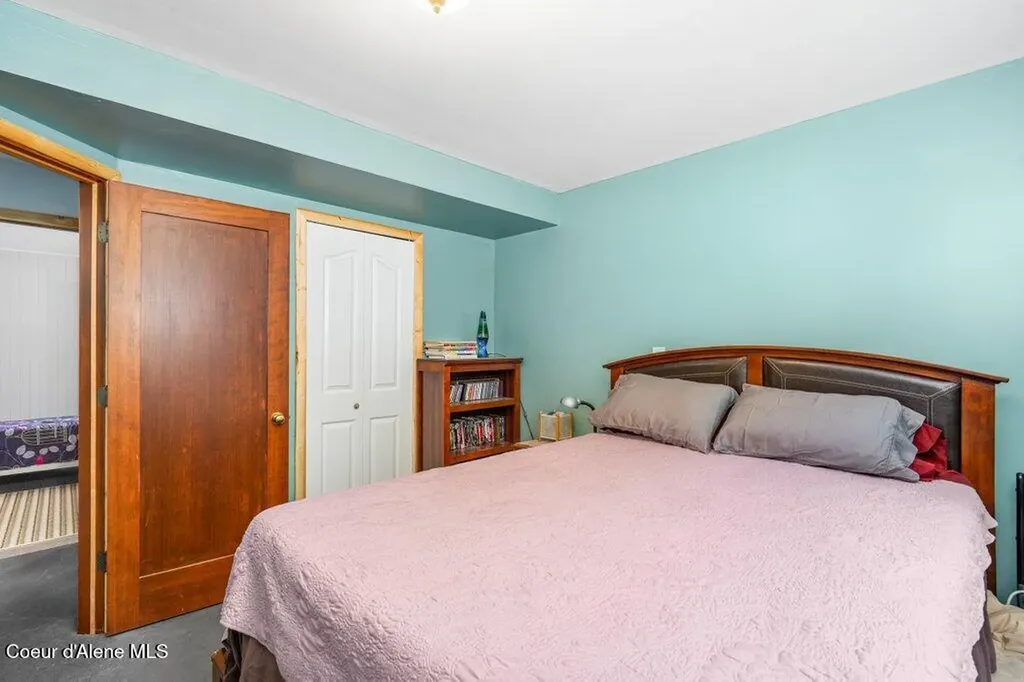 286A Abbey Road Cataldo ID 83810