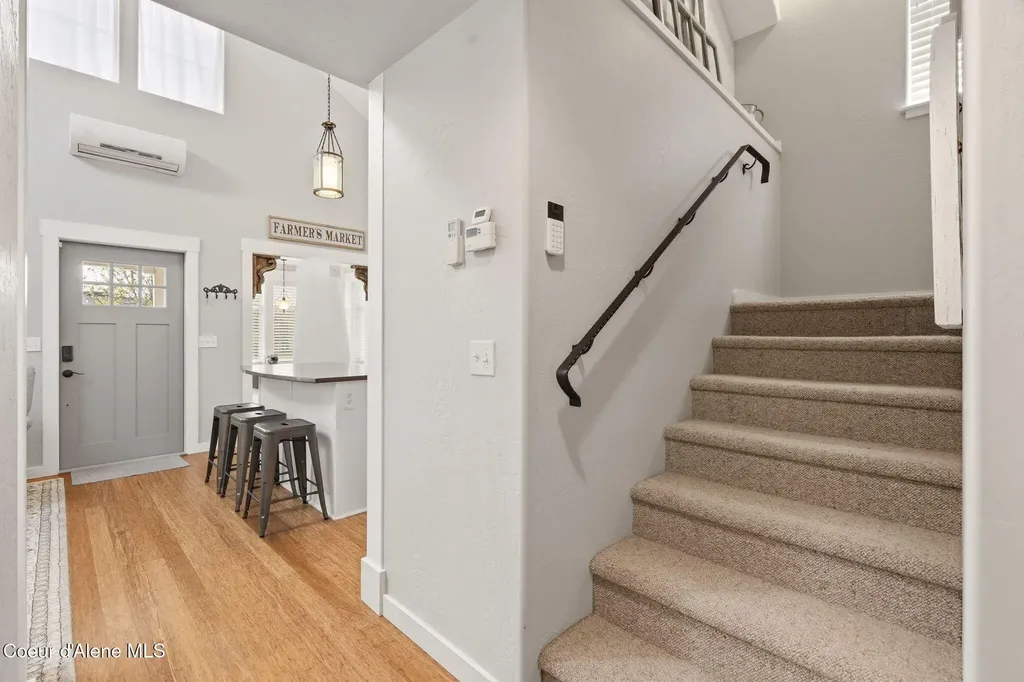 1519 Nicholas Way Sandpoint ID 83864