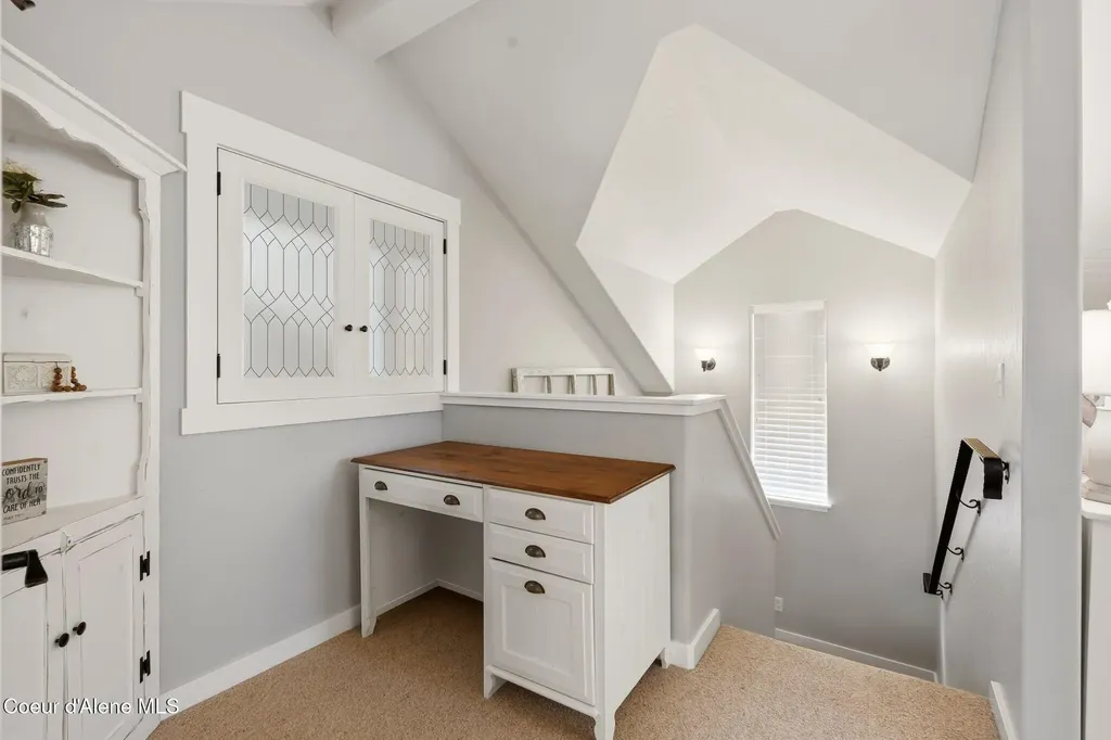 1519 Nicholas Way Sandpoint ID 83864