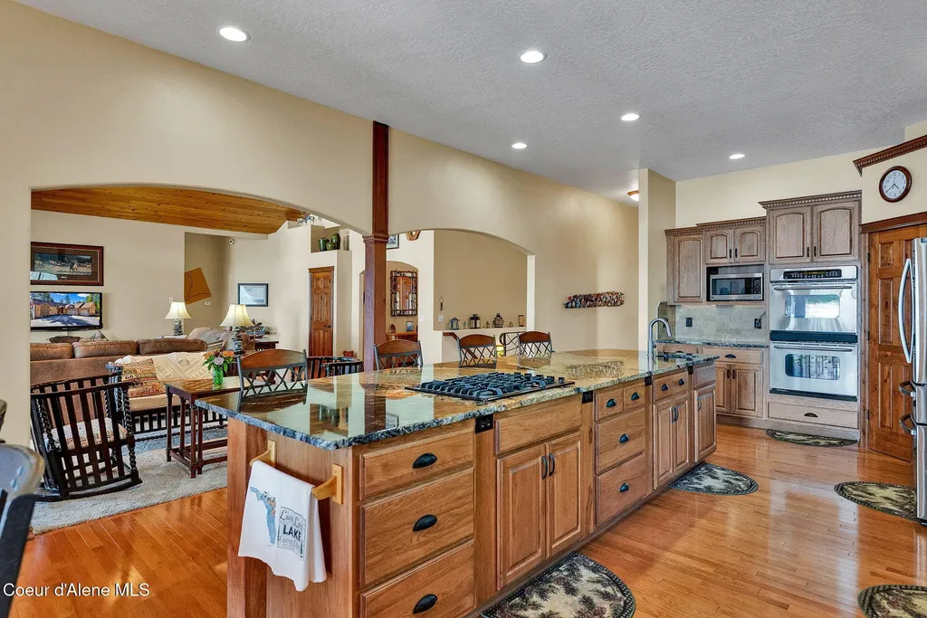 7404 S Panorama View Drive Harrison ID 83833
