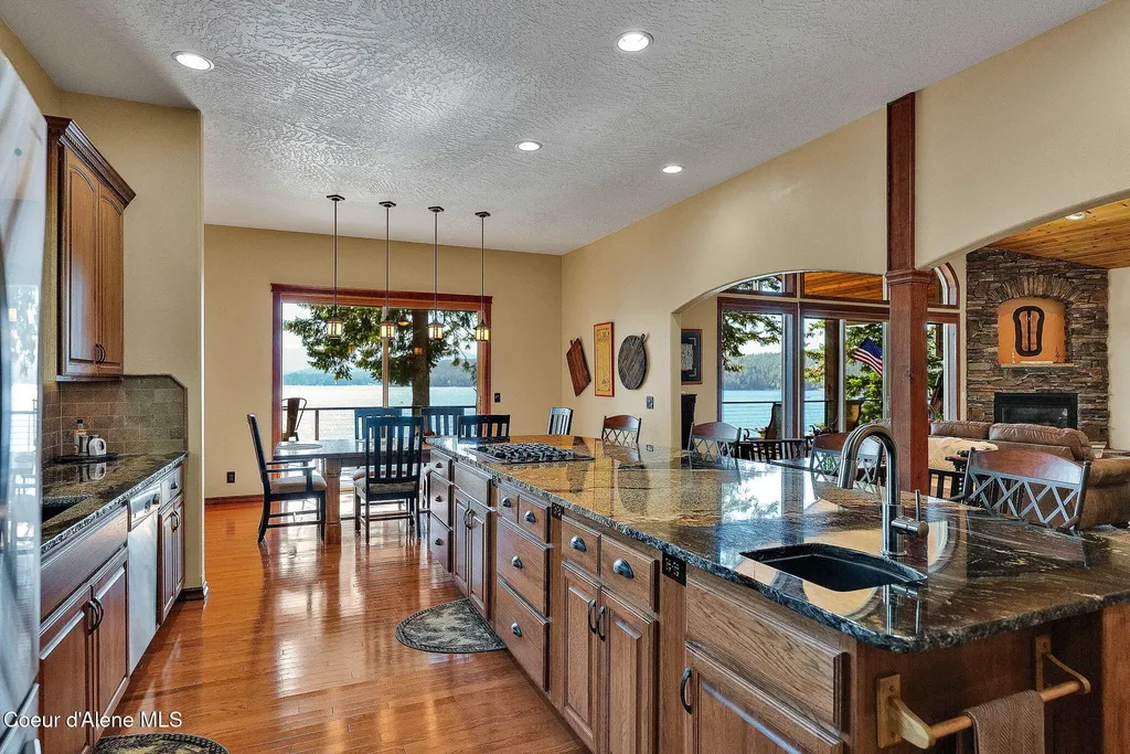 7404 S Panorama View Drive Harrison ID 83833