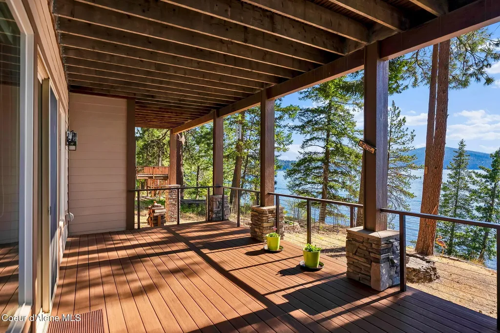 7404 S Panorama View Drive Harrison ID 83833