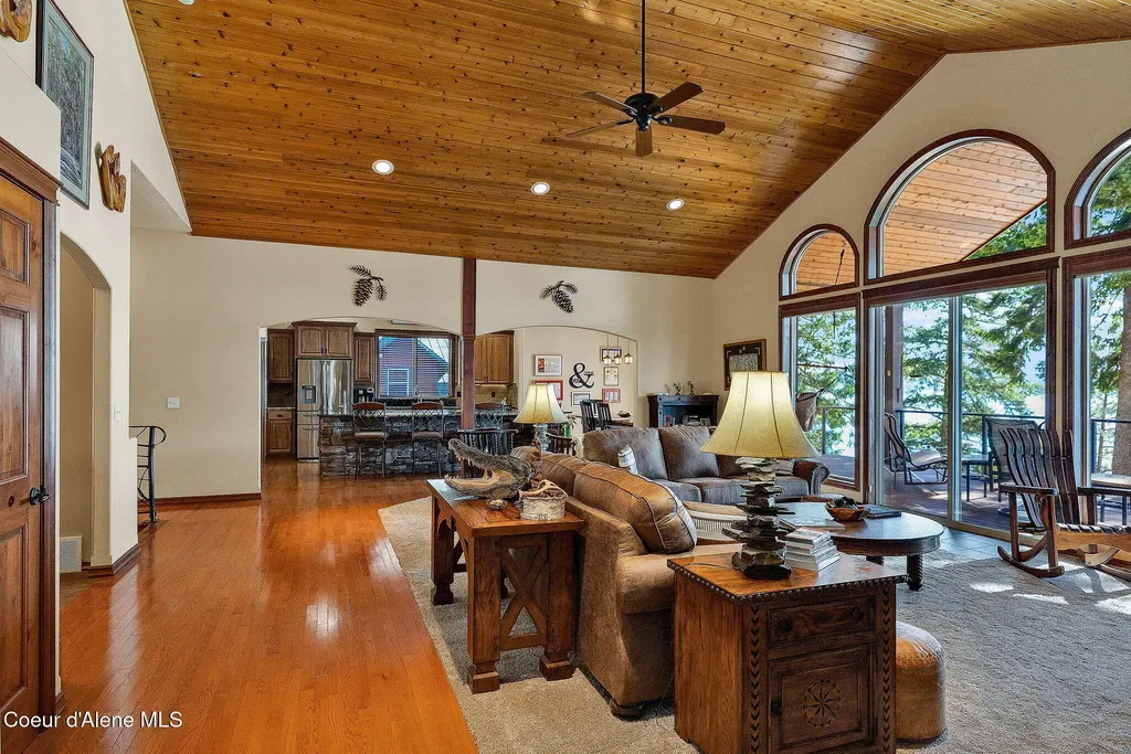 7404 S Panorama View Drive Harrison ID 83833