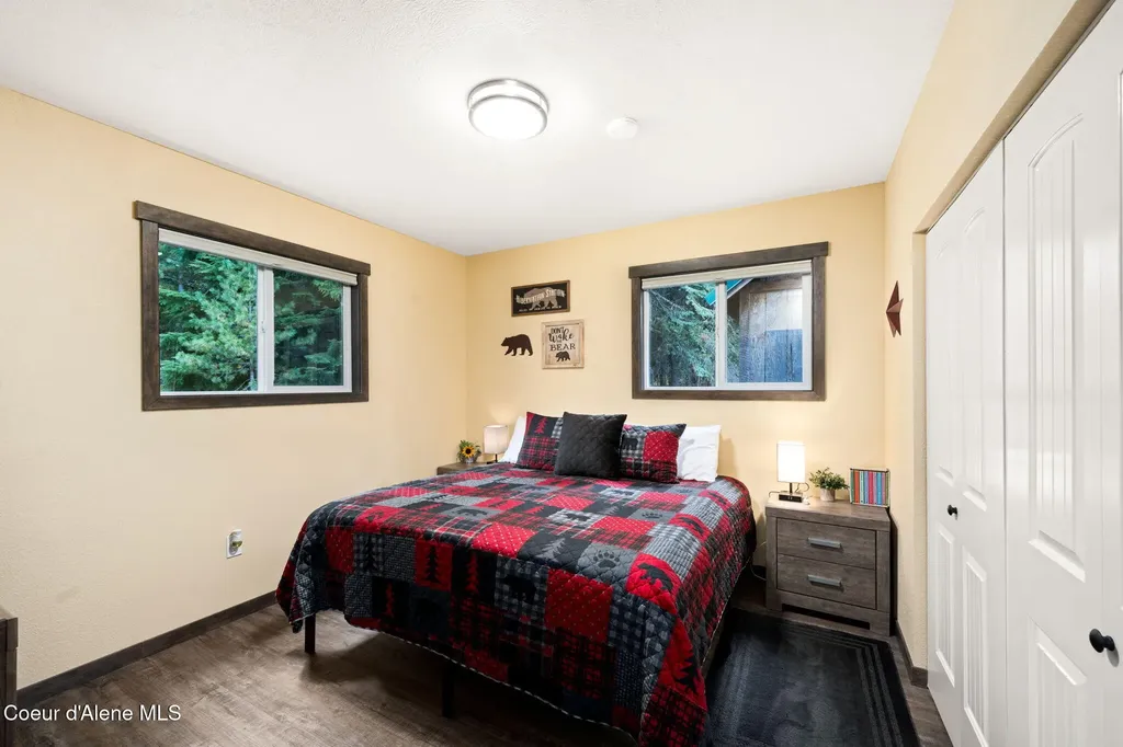 215 Gordon Drive Priest Lake ID 83856
