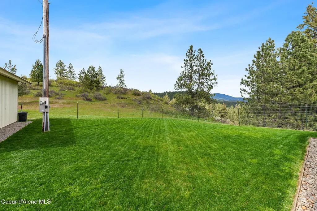 10824 N Payment Peak Road Hauser ID 83854