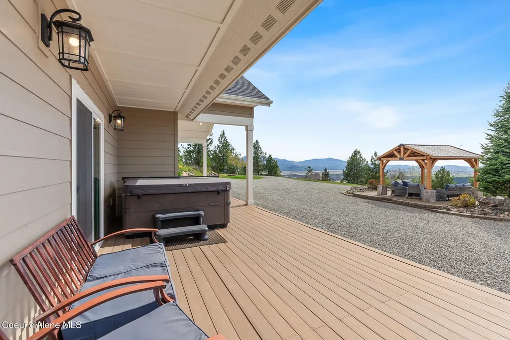 10824 N Payment Peak Road Hauser ID 83854