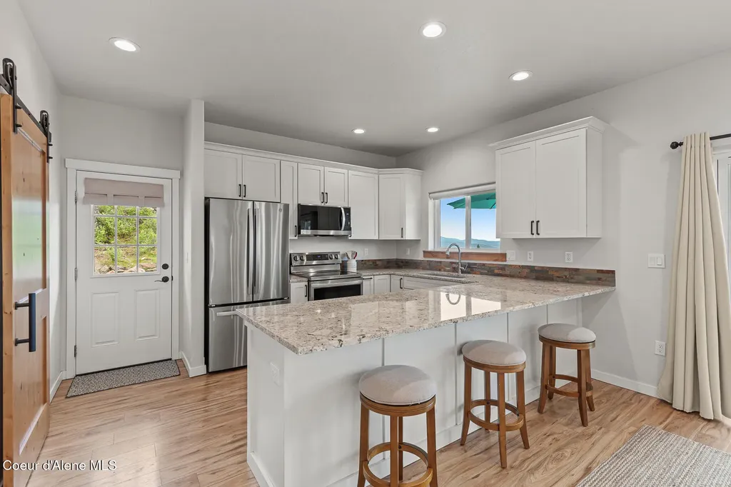 10824 N Payment Peak Road Hauser ID 83854