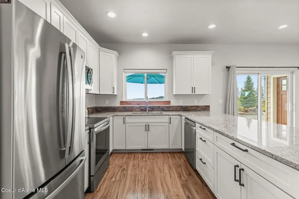10824 N Payment Peak Road Hauser ID 83854