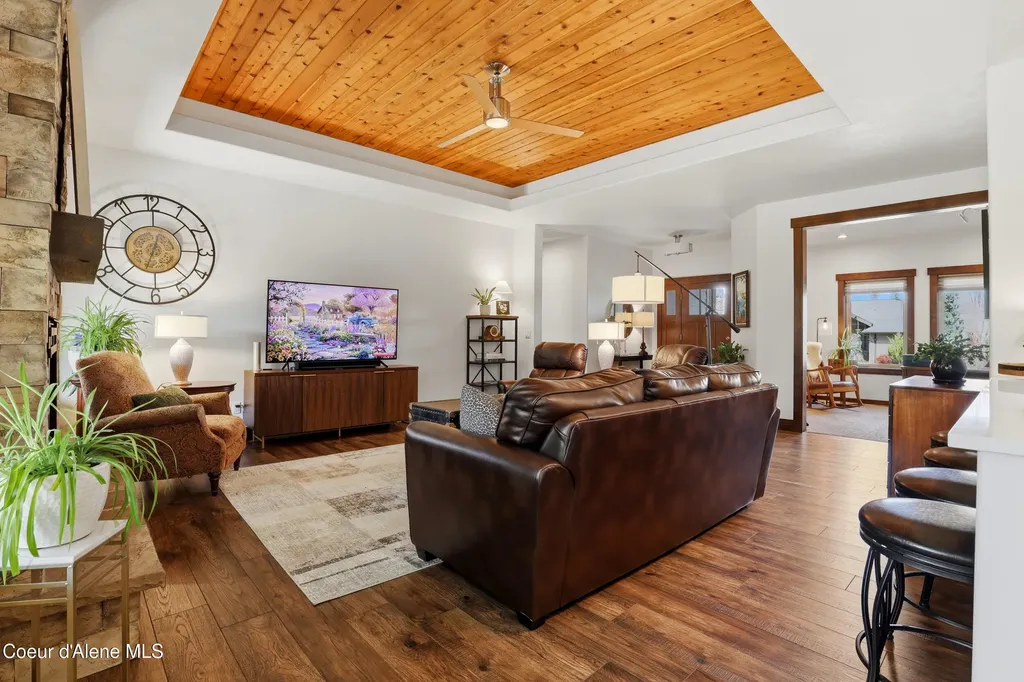 12836 N Sunflower Loop Hayden ID 83835