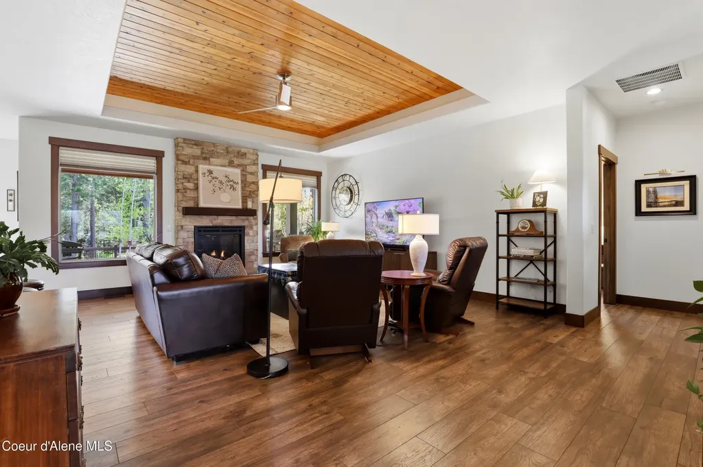 12836 N Sunflower Loop Hayden ID 83835