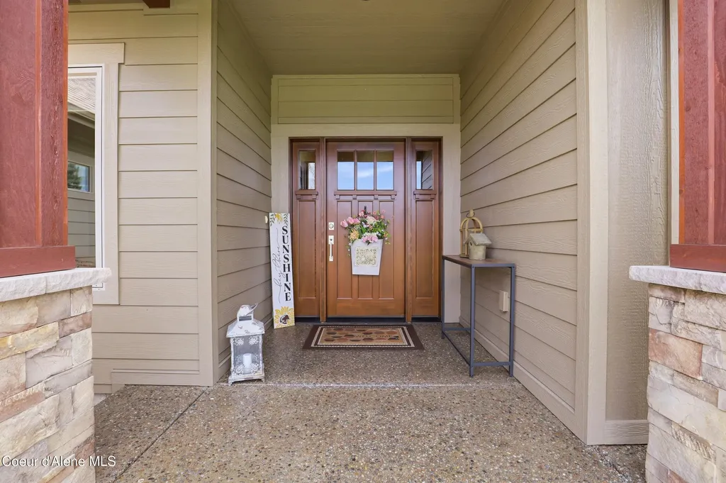 12836 N Sunflower Loop Hayden ID 83835