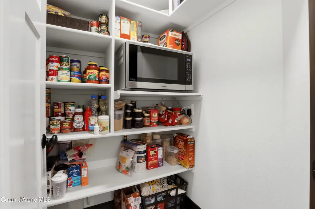 12836 N Sunflower Loop Hayden ID 83835