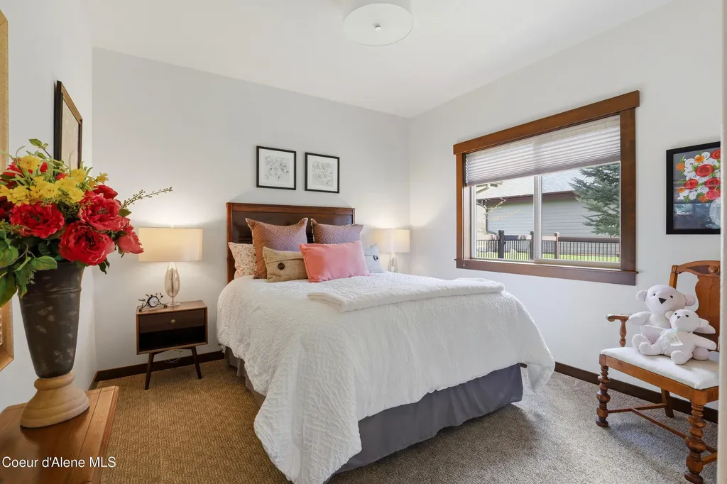 12836 N Sunflower Loop Hayden ID 83835