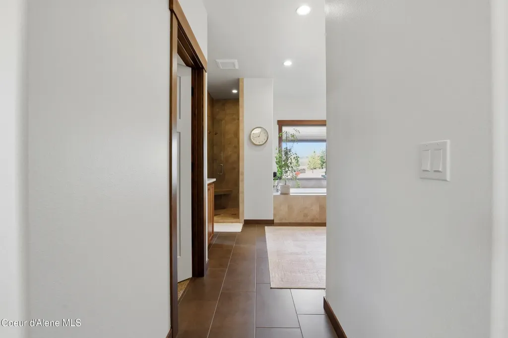 12836 N Sunflower Loop Hayden ID 83835