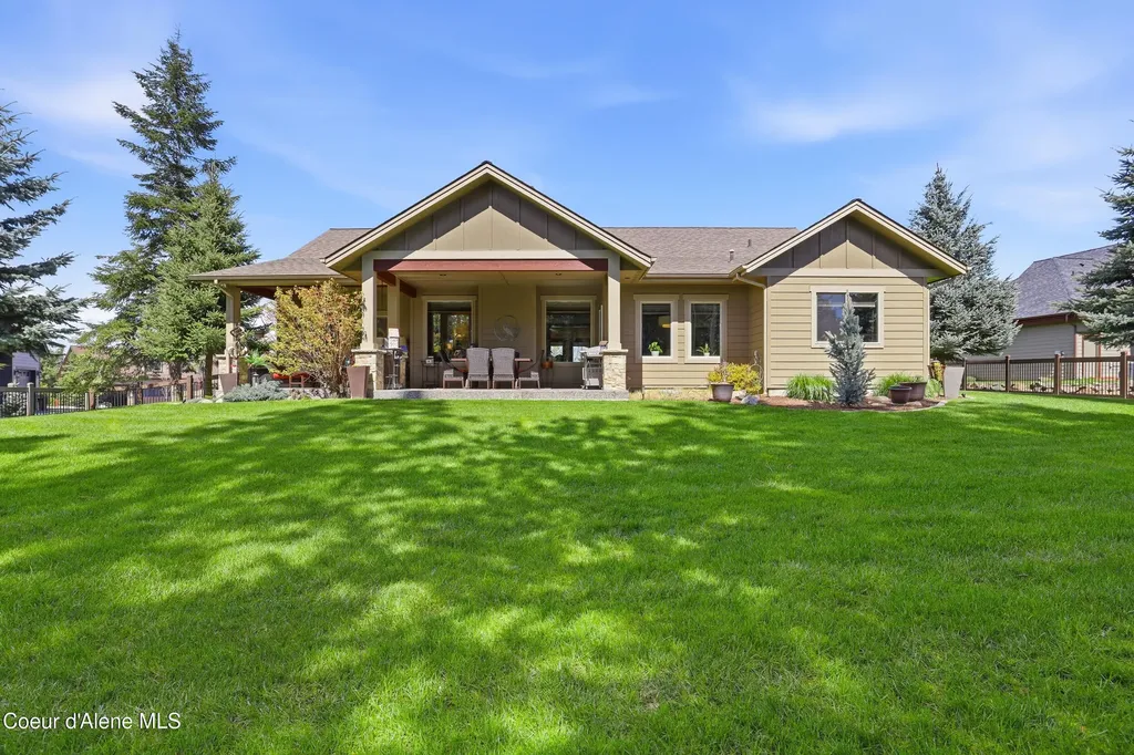 12836 N Sunflower Loop Hayden ID 83835