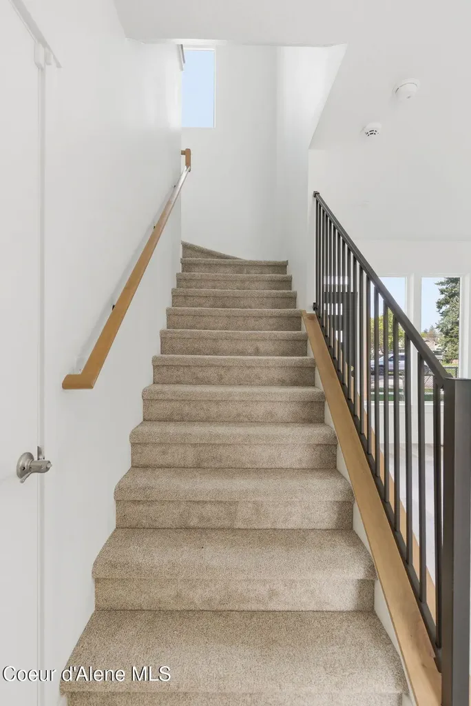 108 E 10th Avenue Post Falls ID 83854