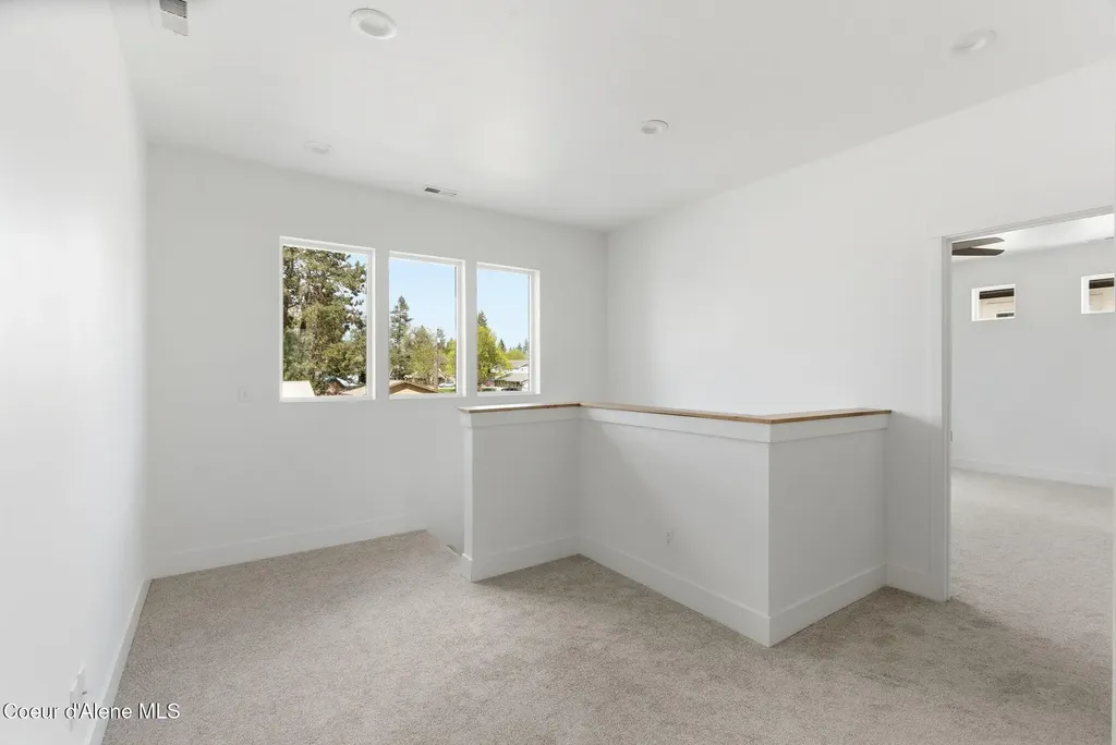 108 E 10th Avenue Post Falls ID 83854