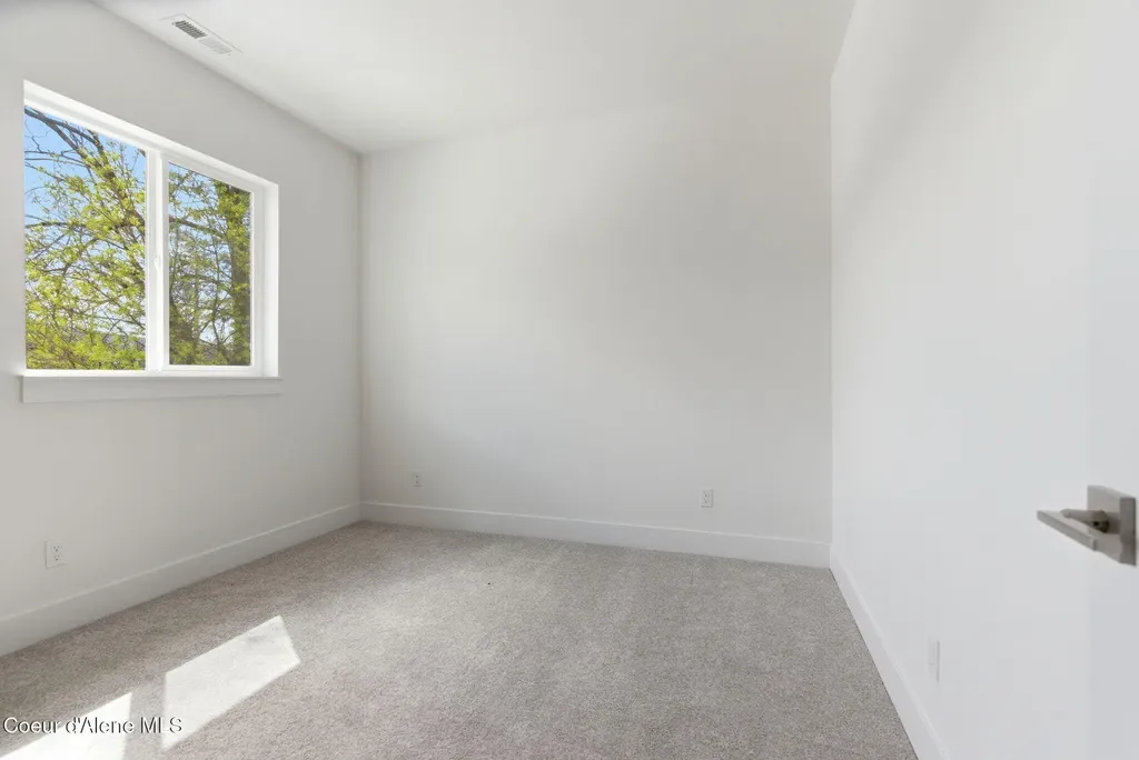 108 E 10th Avenue Post Falls ID 83854