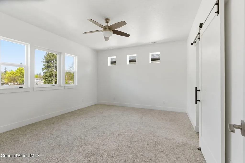 108 E 10th Avenue Post Falls ID 83854