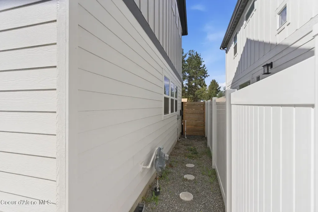 108 E 10th Avenue Post Falls ID 83854