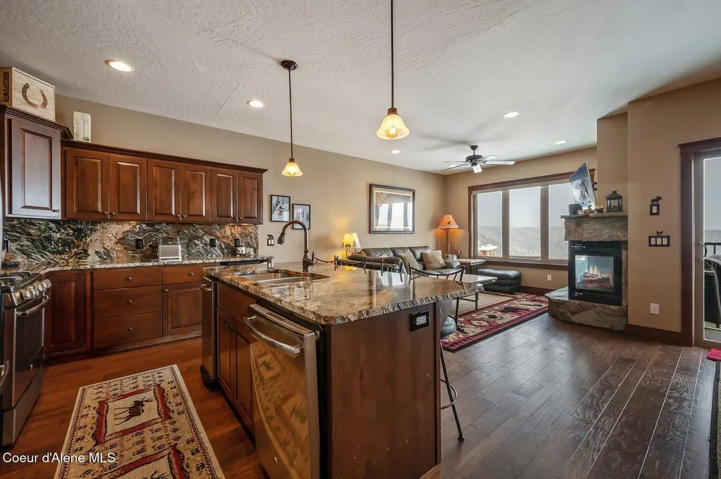 153 Chutes Lane Sandpoint ID 83864