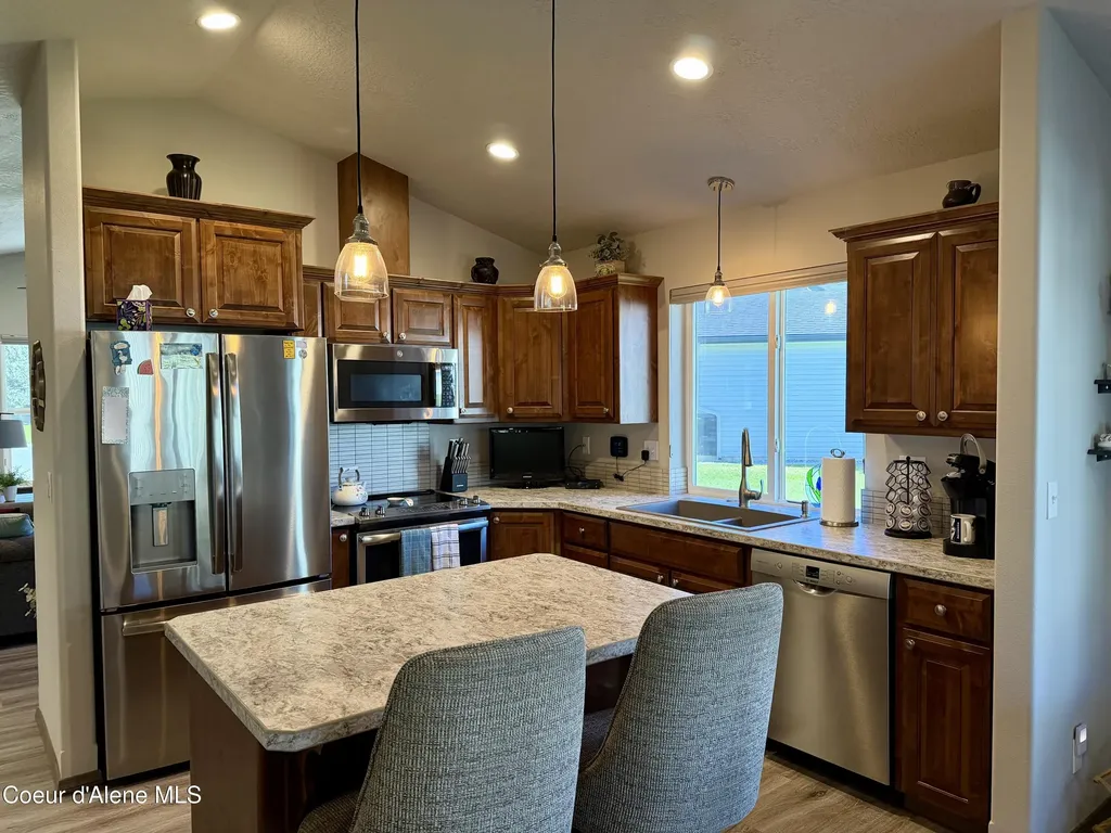 8493 N Retirewood Court Hayden ID 83835