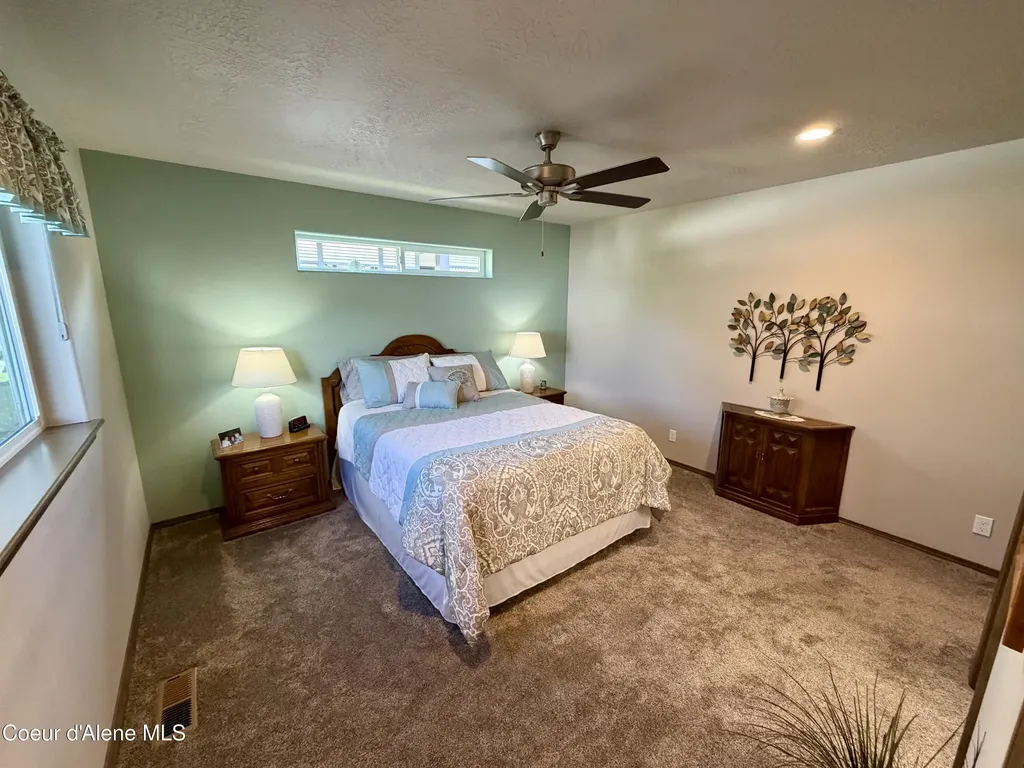 8493 N Retirewood Court Hayden ID 83835