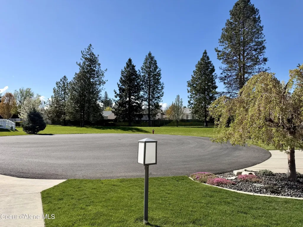 8493 N Retirewood Court Hayden ID 83835
