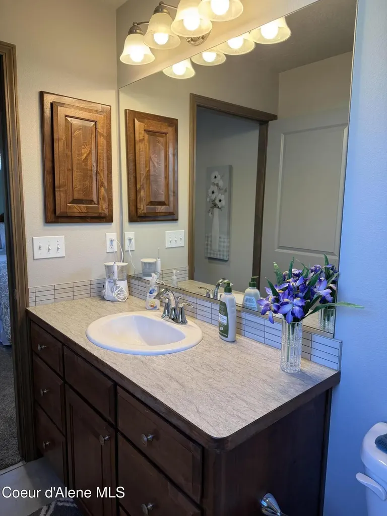 8493 N Retirewood Court Hayden ID 83835