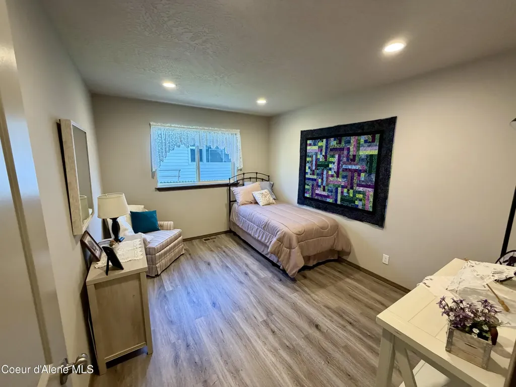 8493 N Retirewood Court Hayden ID 83835