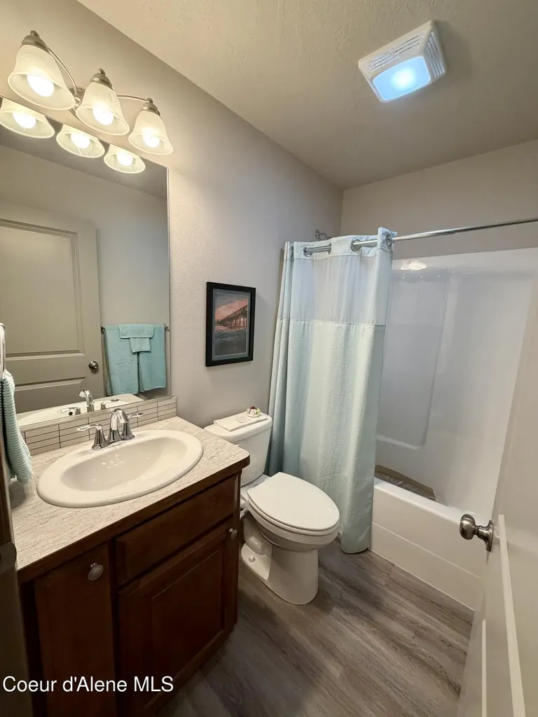 8493 N Retirewood Court Hayden ID 83835