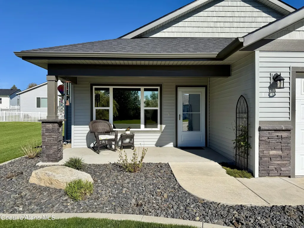 8493 N Retirewood Court Hayden ID 83835